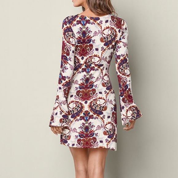 🍁SOLD🆕STELLA BOHOBLISS BELLSLEEVED DRESS NEW🍁 - Picture 3 of 8